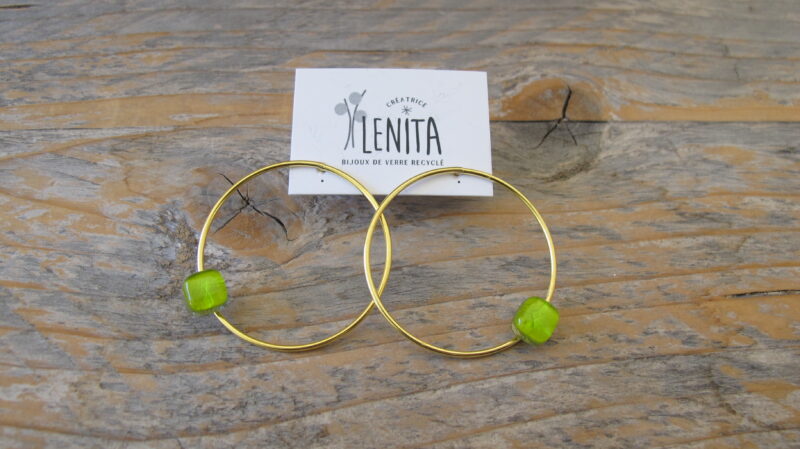 Boucles d'oreilles Alice · Or · Vert anis